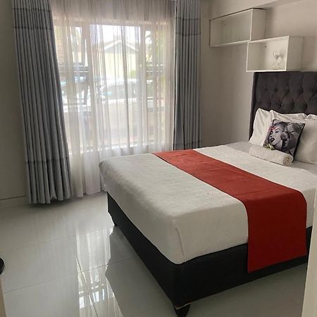 Villa Prince Harare Buitenkant foto