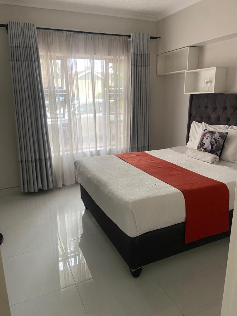Villa Prince Harare Buitenkant foto